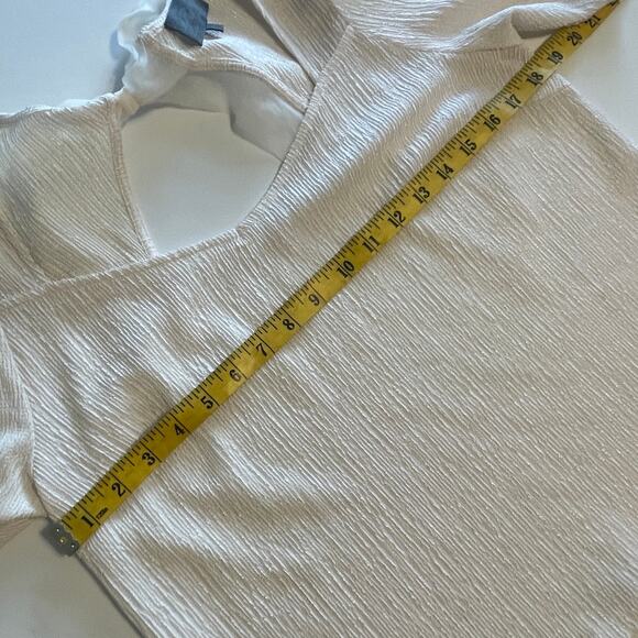 Sundays in Brooklyn Puff-Sleeve Top Womens Medium Ivory Bow-Back V-Neck Anthro - Picture 8 of 9